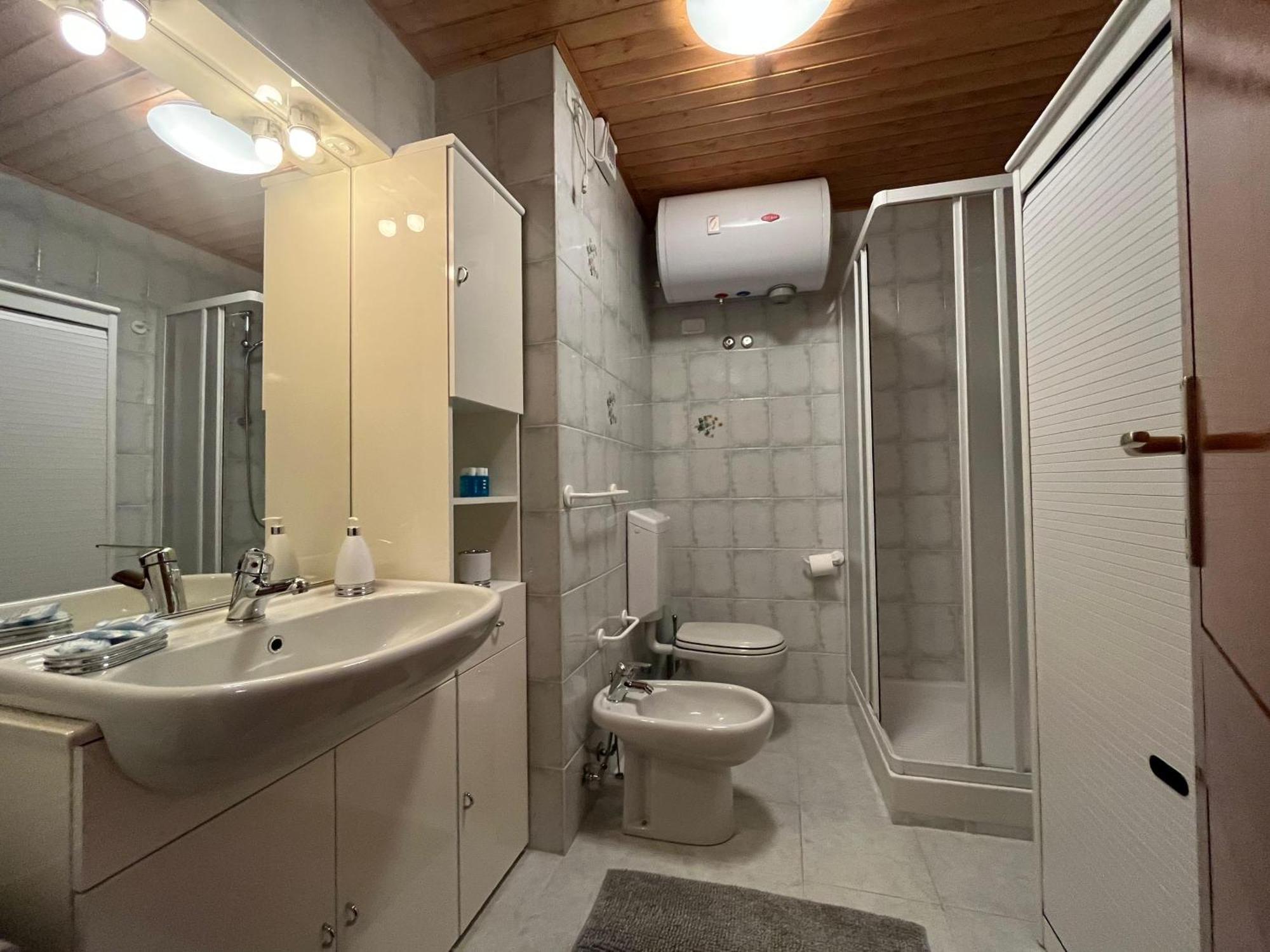 Soldanella Cervinia Apartment Vda Vacanze In Vetta Cir 0253 브루일서비니아 외부 사진