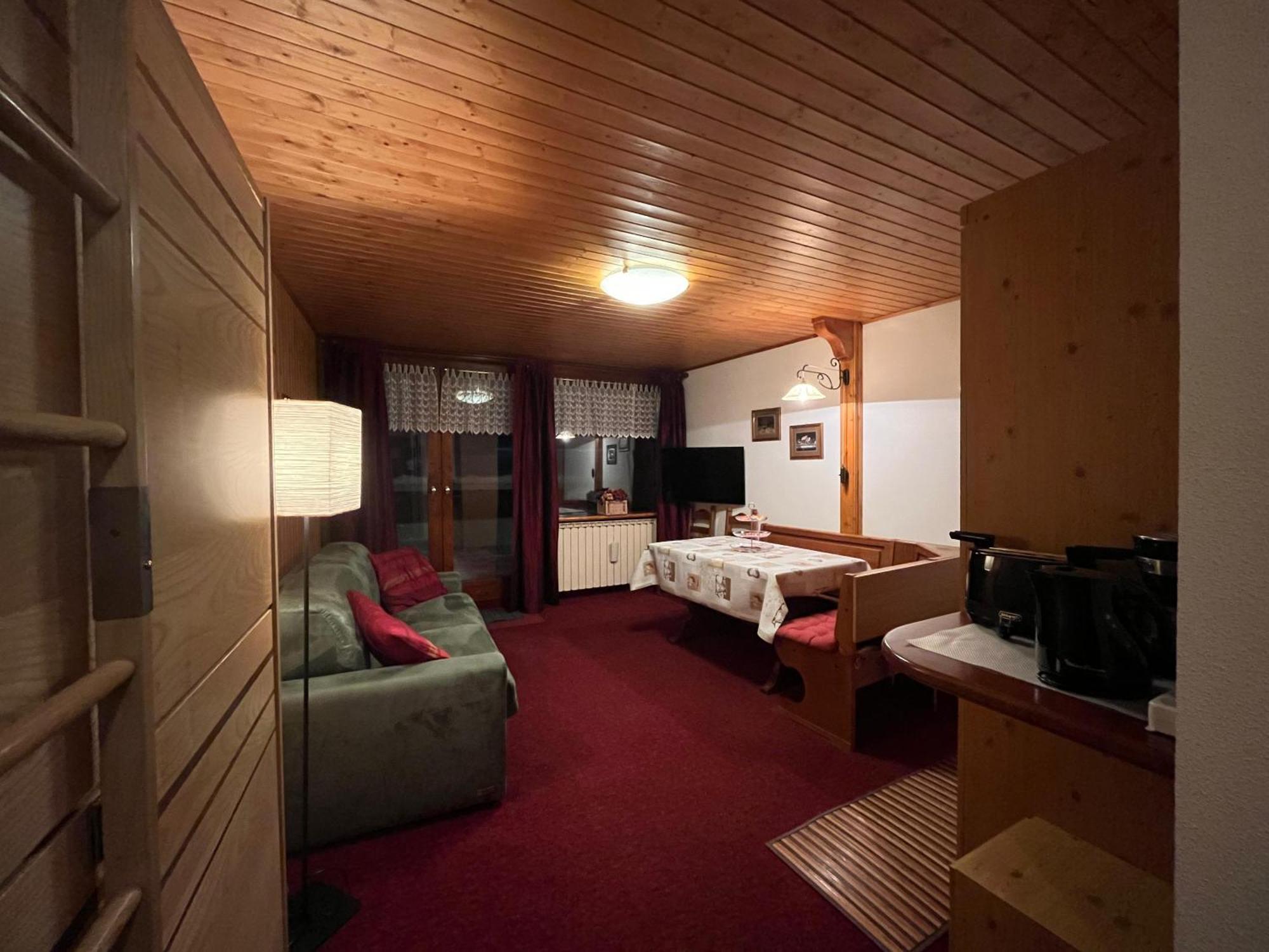 Soldanella Cervinia Apartment Vda Vacanze In Vetta Cir 0253 브루일서비니아 외부 사진