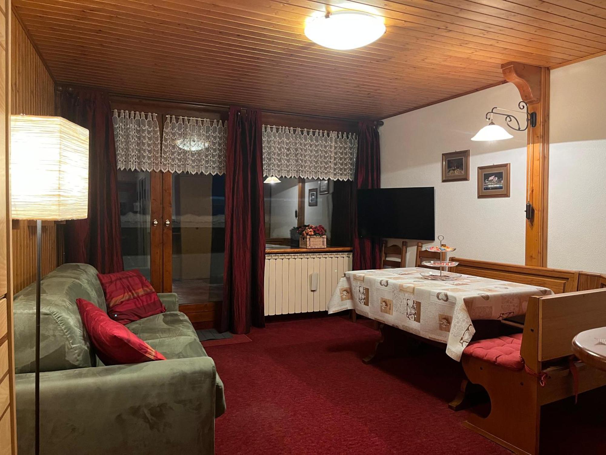 Soldanella Cervinia Apartment Vda Vacanze In Vetta Cir 0253 브루일서비니아 외부 사진